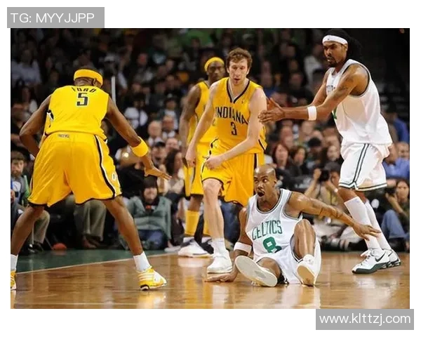 爵士队与纽约尼克斯的精彩对决展现篮球魅力与团队精神