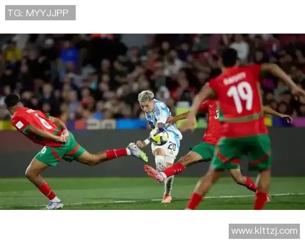 赞比亚与德国在20岁青年足球赛中激战正酣精彩瞬间回顾与分析